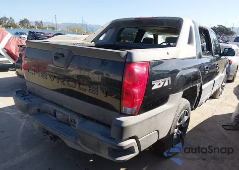 2004 Chevrolet Avalanche 1500 из США, поврежденный, VIN 3GNEK12T14G267475